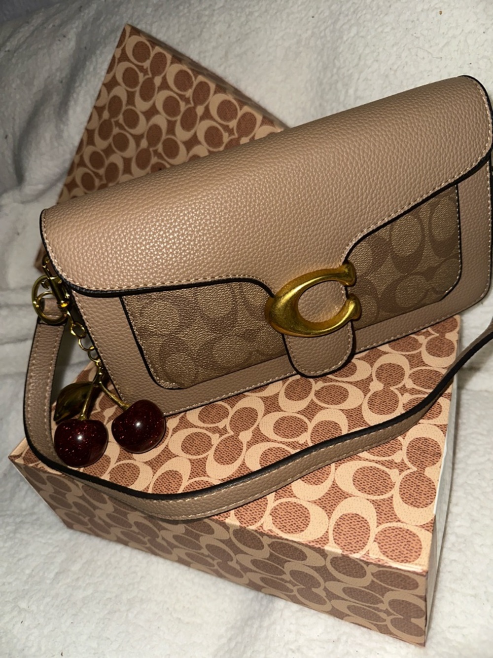 Coach Taupe/Brown Signature Canvas Crossbody with Gold 'C' Hardware - Picture 3 of 9